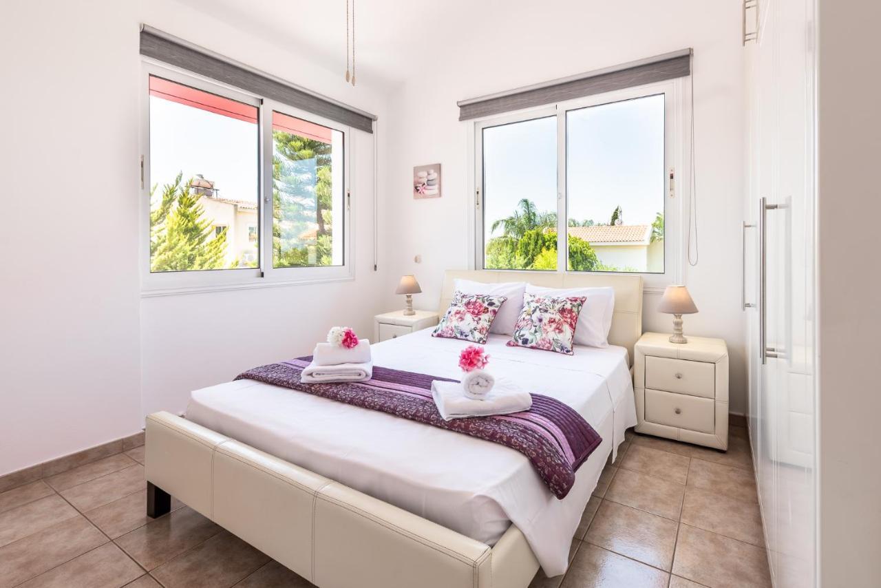 Villa Willow Mandali By Ezoria Villas Protarász Kültér fotó