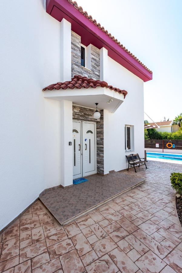 Villa Willow Mandali By Ezoria Villas Protarász Kültér fotó