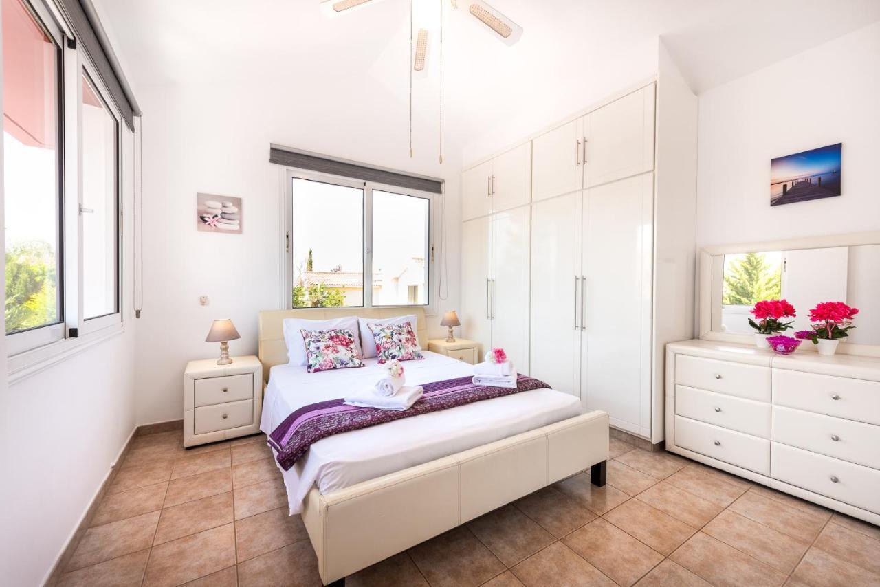 Villa Willow Mandali By Ezoria Villas Protarász Kültér fotó